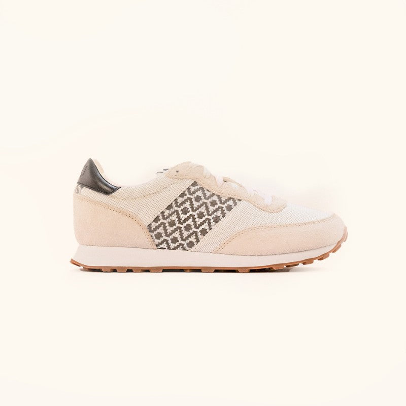 Vegane und faire N'GO Schuhe – Hoi An Mesh in zeitlosem Grau-Schwarz-Design
