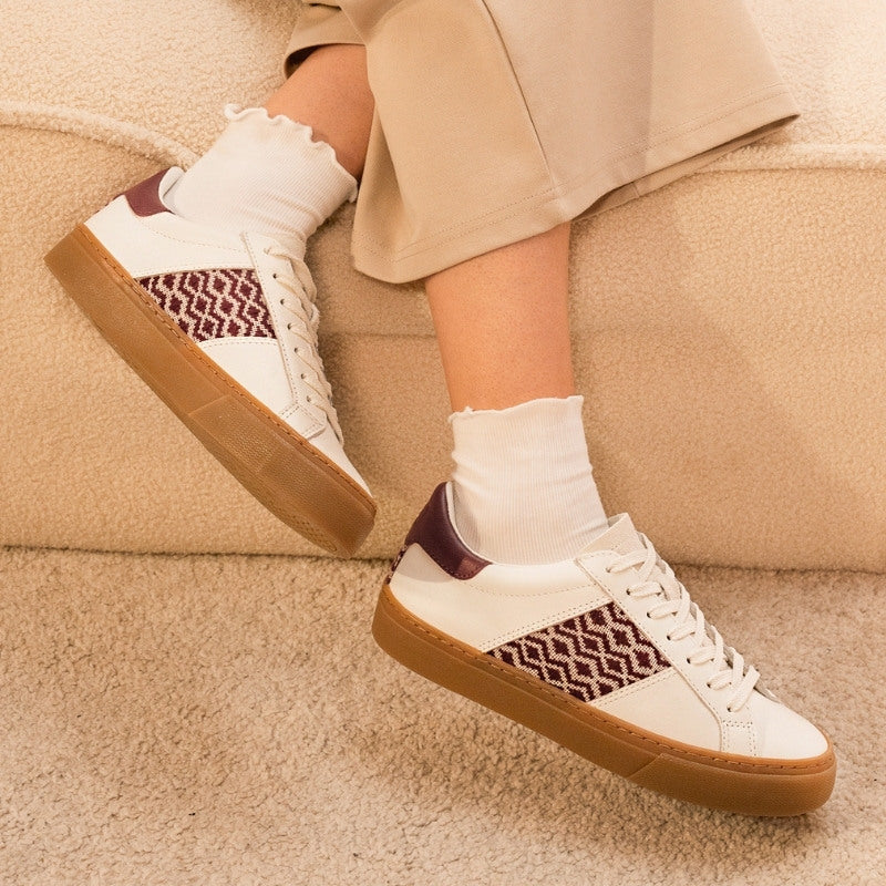 Vegane N'GO Sneaker – Na Sang Classic in Burgunder mit dezentem Muster