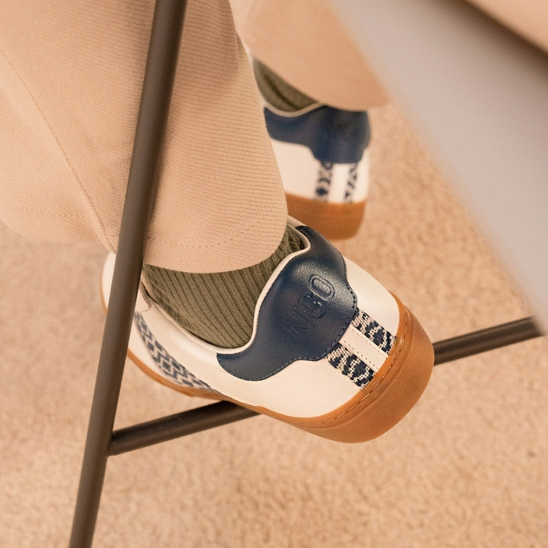 Vegane Sneaker von N'GO – Na Sang Classic in tiefem Indigoton