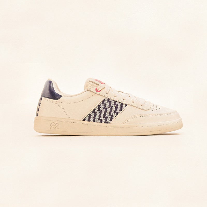 Weiße vegane Sneaker mit pinkem Akzent – N'go Saigon Classique 24 x Stade Français Paris